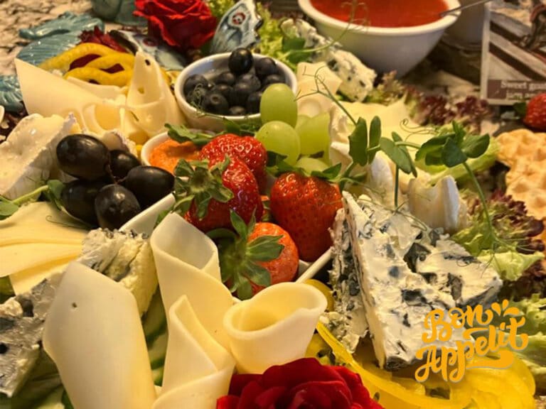 paul's fantasia hotel breakfast cheese platter